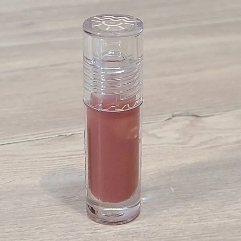 Tower 28 ShineOn Lip Jelly Gloss Shade Pistachio Nude Semi Shear Mini 1.36ml .04